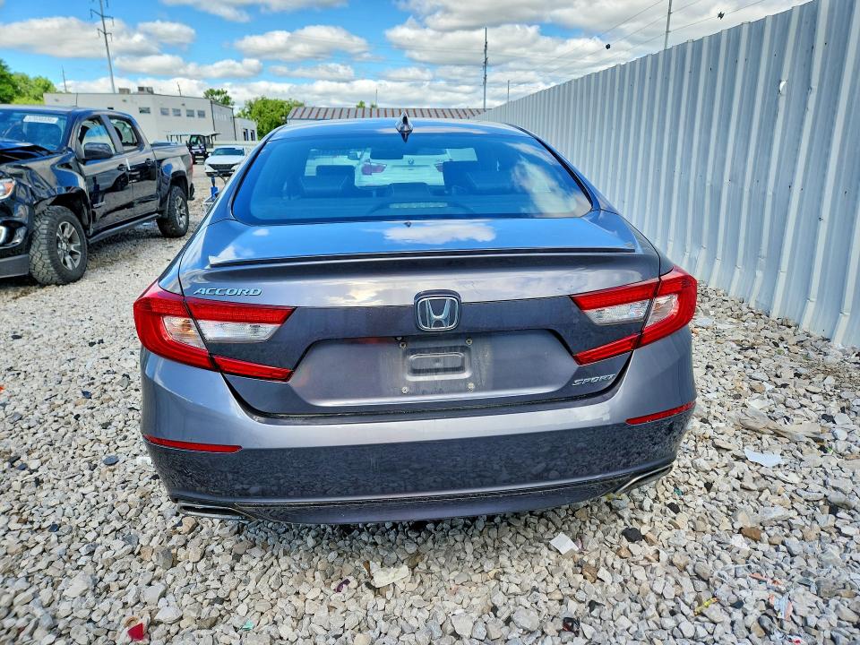 2018 Honda Accord მანქანა იყიდება აუქციონზე, vin: 1HGCV1F32JA128176, აუქციონის ნომერი: 57421416
