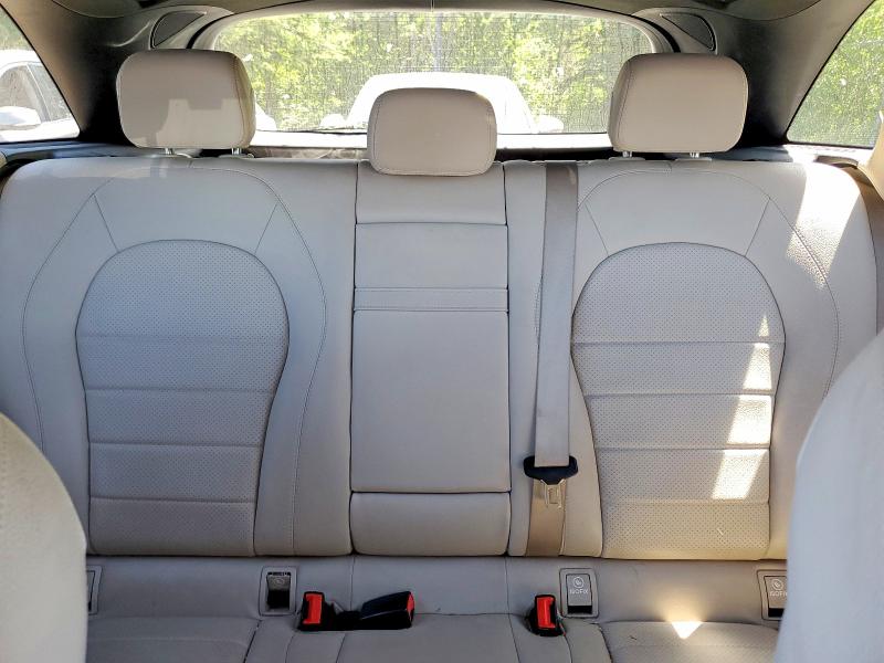 57227836 :رقم المزاد ، WDC0G4KB2JV107051 vin ، 2018 Mercedes-benz Glc مزاد بيع