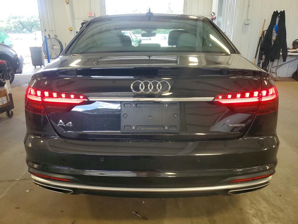 58243036 :رقم المزاد ، WAUABAF42MA078355 vin ، 2021 Audi A4 مزاد بيع