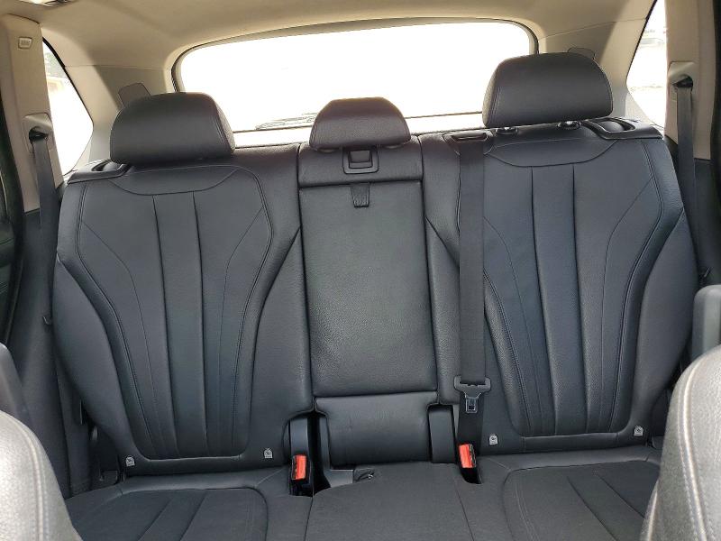 55835176 :رقم المزاد ، 5UXKR6C55F0J75411 vin ، 2015 Bmw X5 مزاد بيع