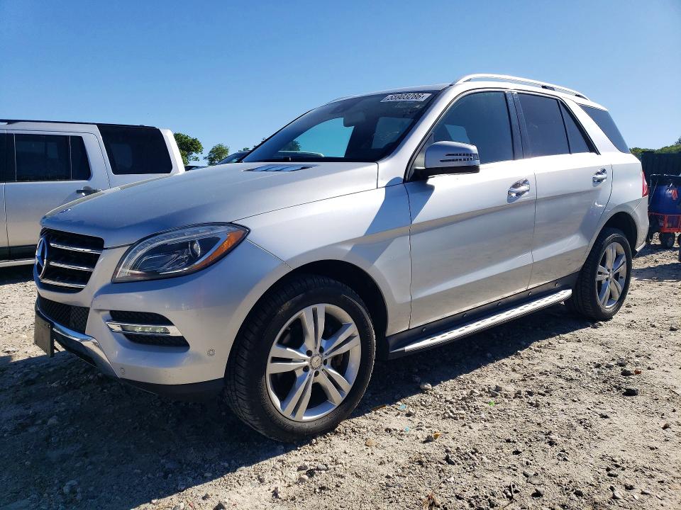 2014 Mercedes-benz Ml მანქანა იყიდება აუქციონზე, vin: 4JGDA2EB0EA381981, აუქციონის ნომერი: 55903286