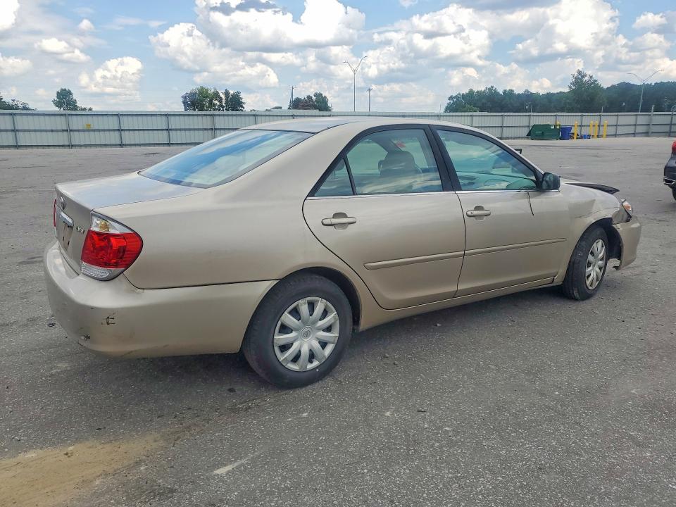 2005 Toyota Camry მანქანა იყიდება აუქციონზე, vin: 4T1BE32K75U943380, აუქციონის ნომერი: 55714306