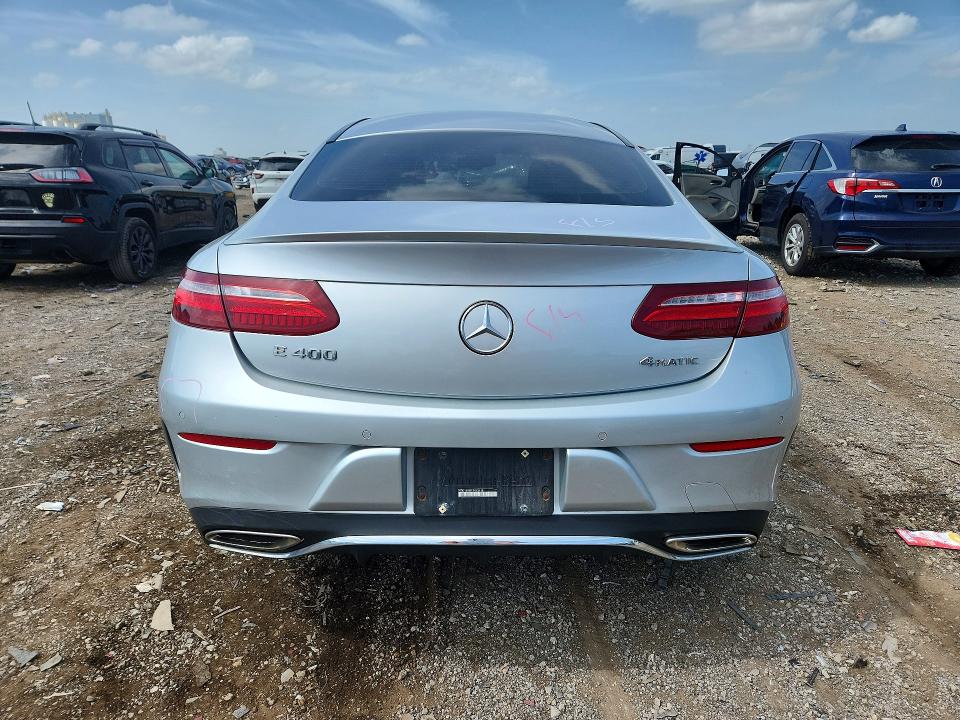 58985056 :رقم المزاد ، WDD1J6GB7JF063418 vin ، 2018 Mercedes-benz E مزاد بيع