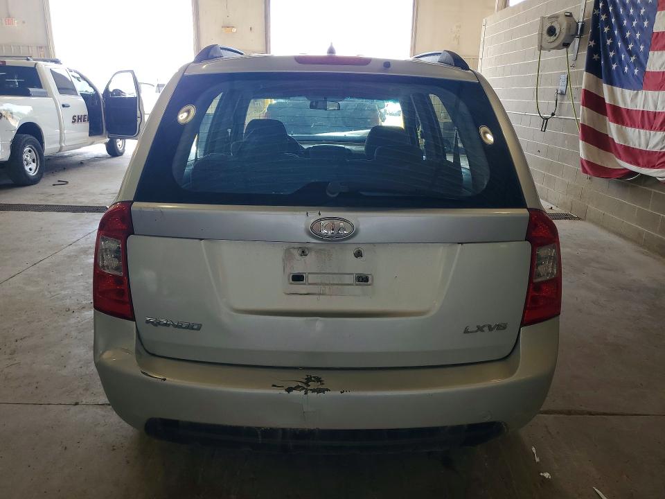 Продажа на аукционе авто 2008 Kia Rondo, vin: KNAFG526287182966, номер лота: 58947246