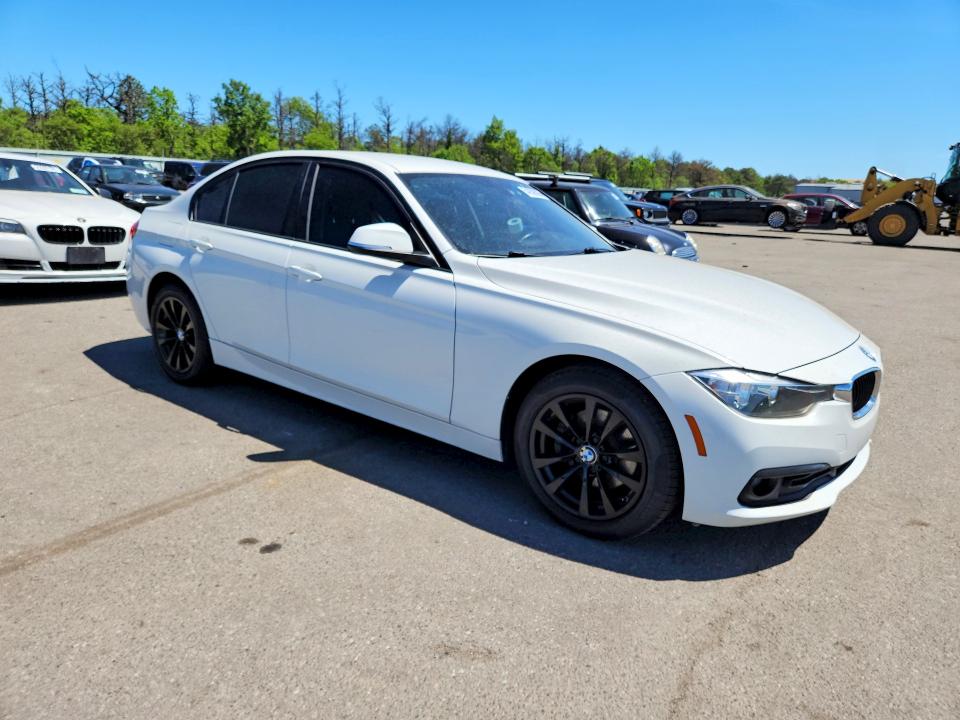 Aukcja sprzedaży 2016 Bmw 320, vin: WBA8A3C59GK690254, numer aukcji: 54939826