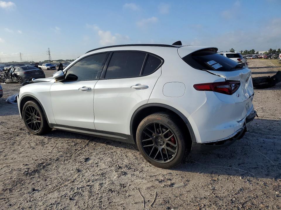 Aukcja sprzedaży 2018 Alfa Romeo Stelvio, vin: ZASFAKNN7J7B85784, numer aukcji: 56864206