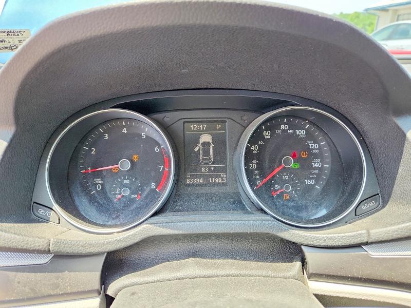 85462295 :رقم المزاد ، 1VWDT7A34HC066407 vin ، 2017 Volkswagen Passat مزاد بيع