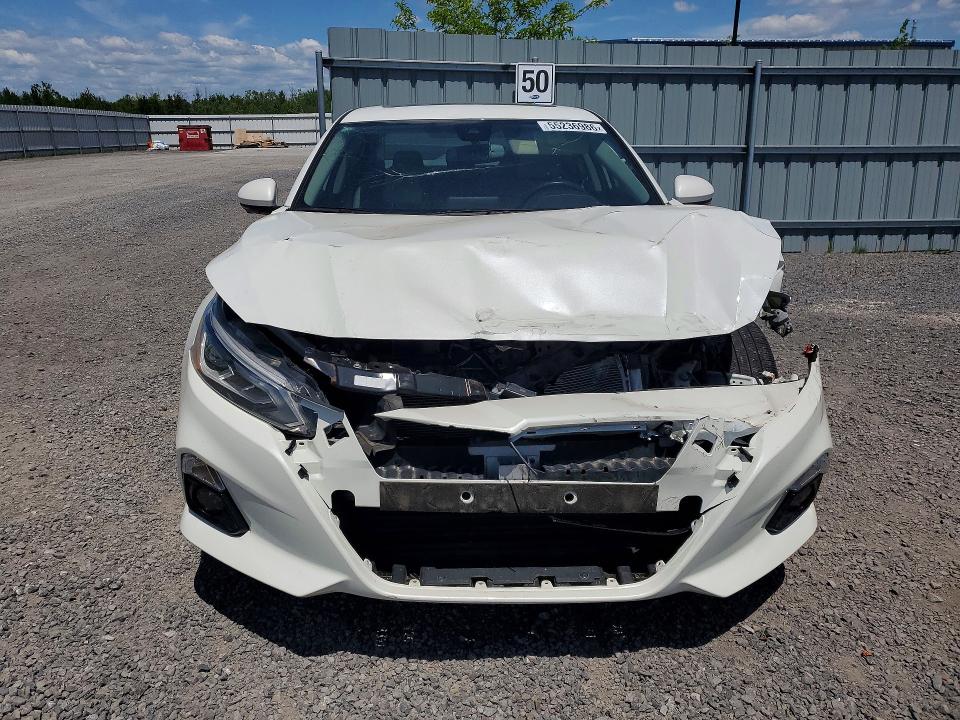 Продажа на аукционе авто 2022 Nissan Altima, vin: 1N4BL4FW9NN395752, номер лота: 55236986