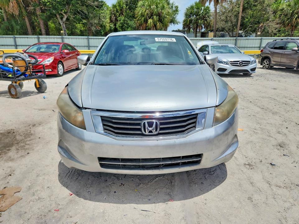 Продажа на аукционе авто 2008 Honda Accord, vin: JHMCP263X8C070698, номер лота: 57559776
