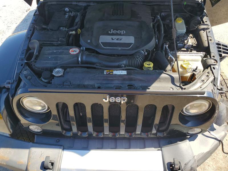 56127226 :رقم المزاد ، 1C4BJWEG2FL560950 vin ، 2015 Jeep Wrangler Unlimited مزاد بيع