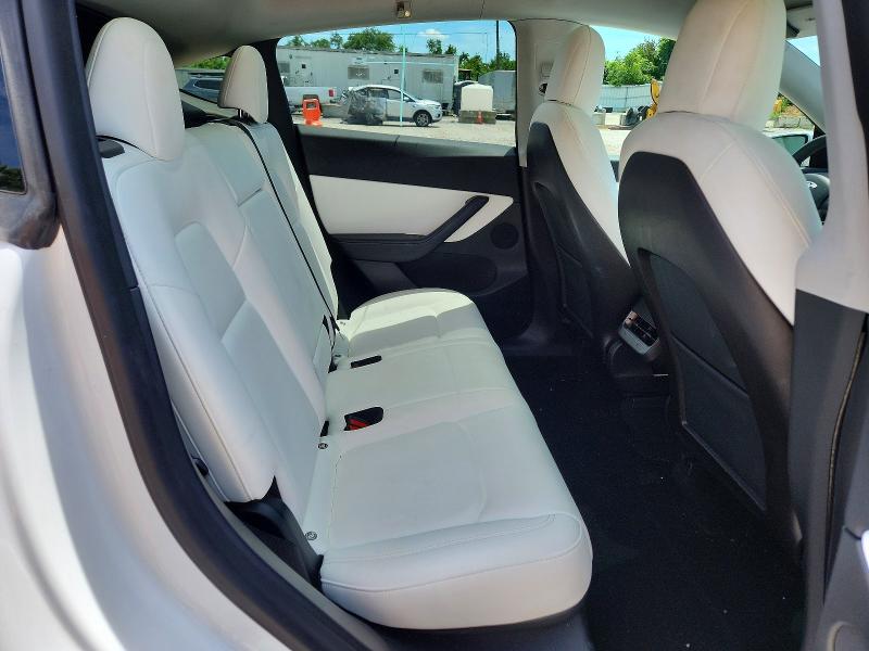 58229236 :رقم المزاد ، 5YJYGDEE7MF210323 vin ، 2020 Tesla Model  Y مزاد بيع