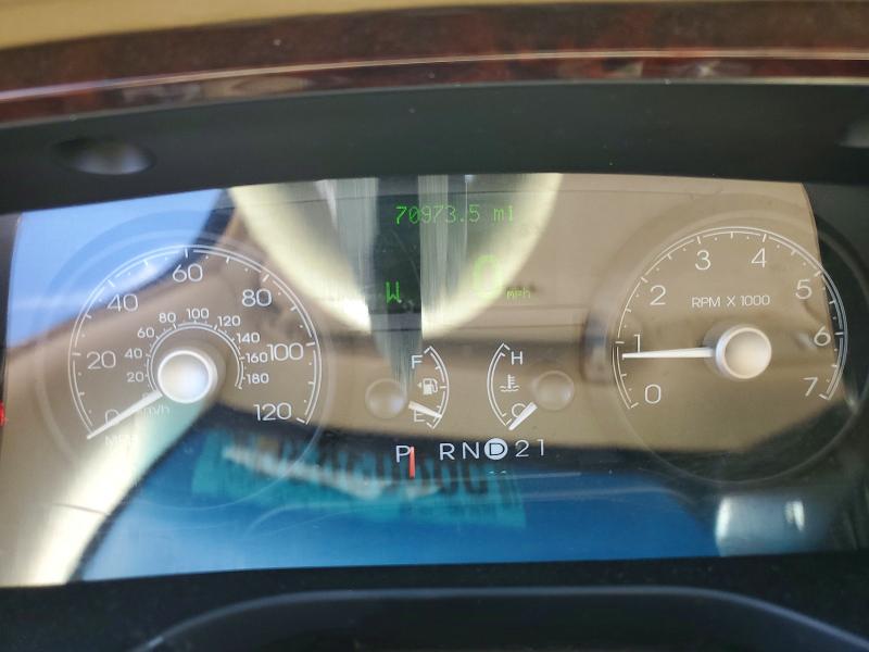 2007 Lincoln Town Car მანქანა იყიდება აუქციონზე, vin: 1LNHM81W07Y621139, აუქციონის ნომერი: 56803836