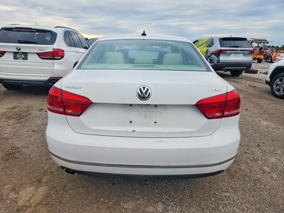 2015 Volkswagen Passat მანქანა იყიდება აუქციონზე, vin: 1VWBS7A32FC005192, აუქციონის ნომერი: 58453616