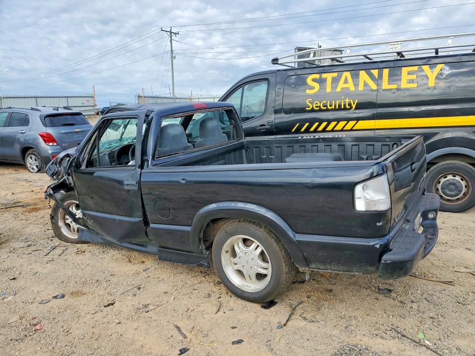 57197326 :رقم المزاد ، 1GCCS1459Y8286799 vin ، 2000 Chevrolet S Truck مزاد بيع