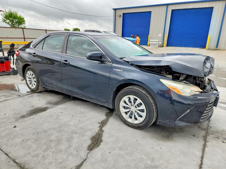 56479056 :رقم المزاد ، 4T1BD1FK2FU156209 vin ، 2015 Toyota Camry Hybrid مزاد بيع