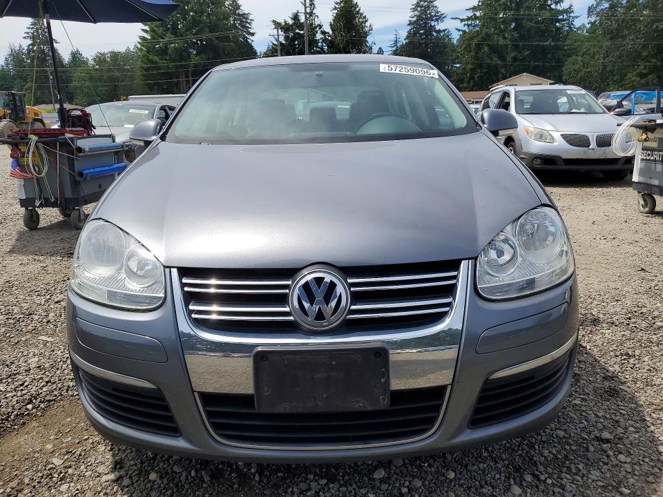 57259096 :رقم المزاد ، 3VWRZ7AJ8AM050735 vin ، 2010 Volkswagen Jetta مزاد بيع