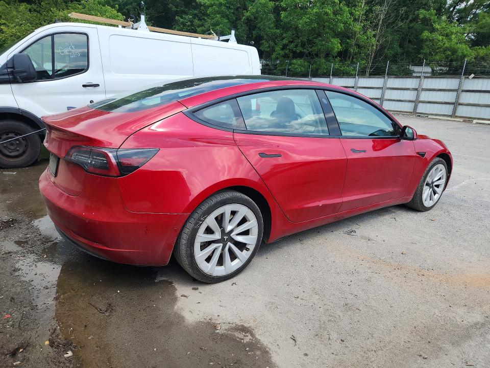 56848126 :رقم المزاد ، 5YJ3E1EA1NF288755 vin ، 2022 Tesla Model 3 مزاد بيع