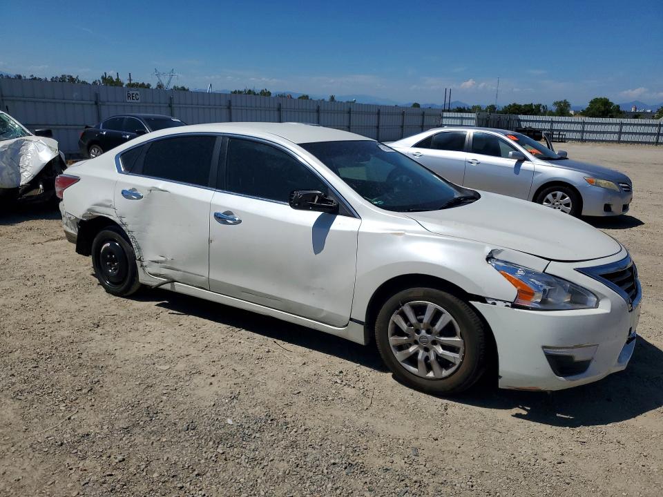 Продажа на аукционе авто 2015 Nissan Altima, vin: 1N4AL3AP1FC211021, номер лота: 57969046