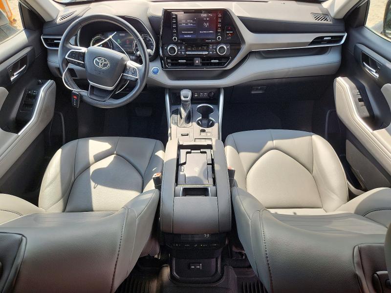 Продажа на аукционе авто 2022 Toyota Highlander Hybrid, vin: 5TDGARAHXNS513488, номер лота: 57047426