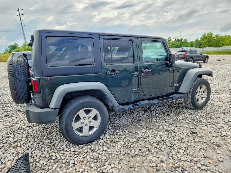 2011 Jeep Wrangler Unlimited მანქანა იყიდება აუქციონზე, vin: 1J4HA6H15BL583001, აუქციონის ნომერი: 58570746