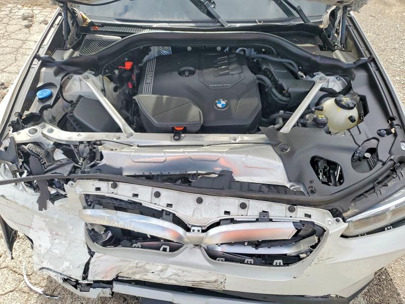 57266906 :رقم المزاد ، 5UX33DT02N9J82003 vin ، 2022 Bmw X4 مزاد بيع