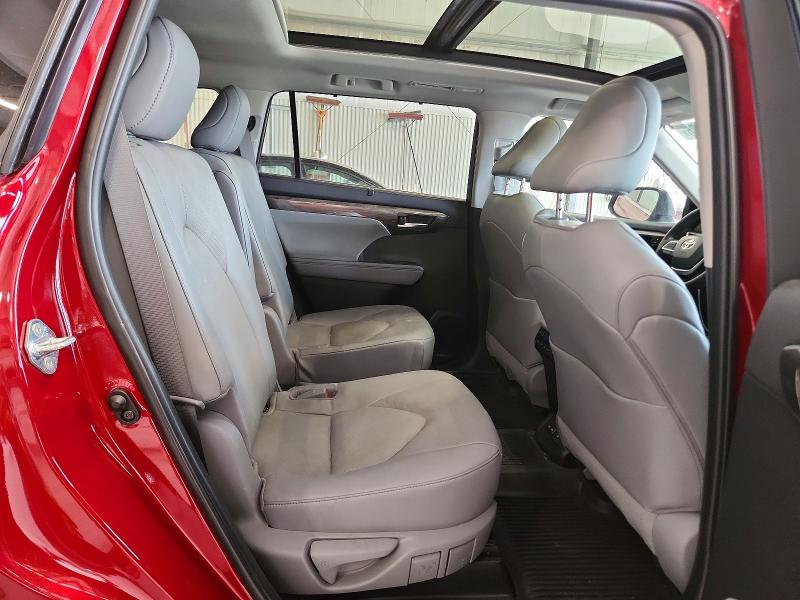 58106686 :رقم المزاد ، 5TDKDRBH2PS046778 vin ، 2023 Toyota Highlander مزاد بيع