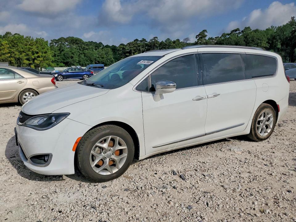 Auction sale of the 2020 Chrysler Pacifica, vin: 2C4RC1GG2LR166537, lot number: 59147986