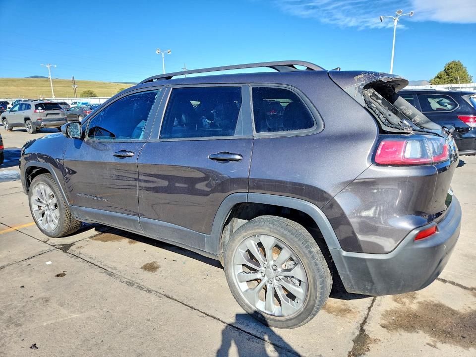 2021 Jeep Cherokee მანქანა იყიდება აუქციონზე, vin: 1C4PJLMX2MD220694, აუქციონის ნომერი: 57592586