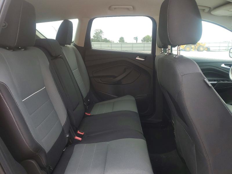 2015 Ford Escape მანქანა იყიდება აუქციონზე, vin: 1FMCU0GX0FUC60304, აუქციონის ნომერი: 55706036
