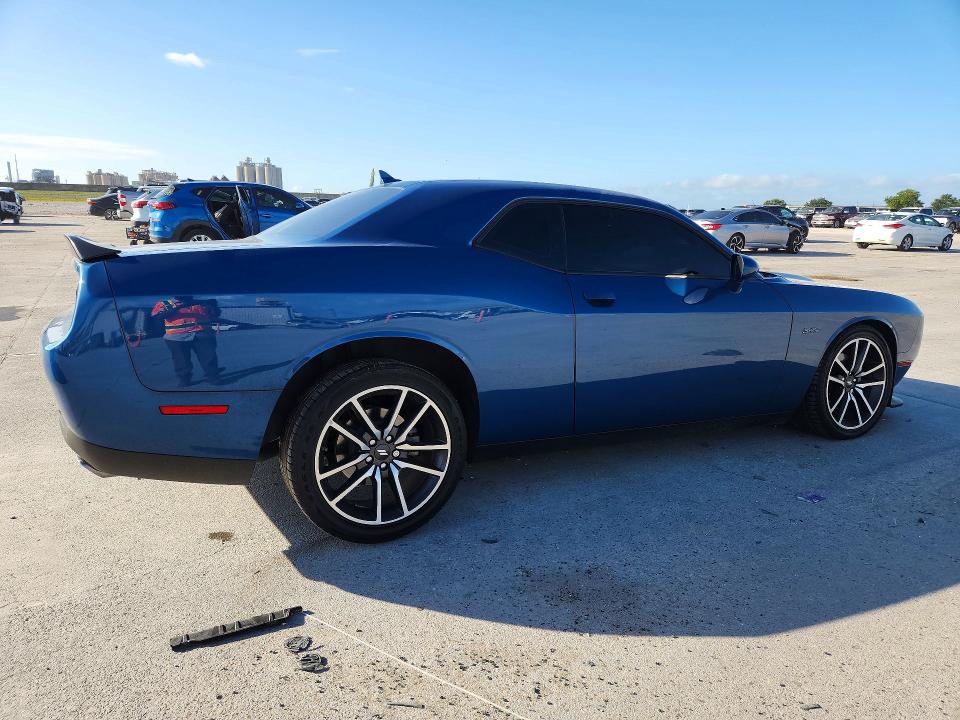 56117216 :رقم المزاد ، 2C3CDZBT6PH693549 vin ، 2023 Dodge Challenger مزاد بيع