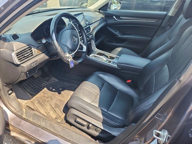 58985026 :رقم المزاد ، 1HGCV3F55JA012595 vin ، 2018 Honda Accord مزاد بيع