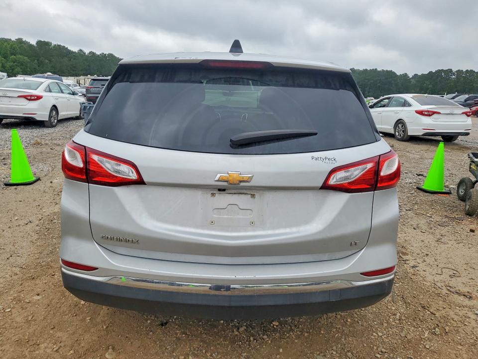 2018 Chevrolet Equinox მანქანა იყიდება აუქციონზე, vin: 2GNAXJEV8J6234946, აუქციონის ნომერი: 56618466