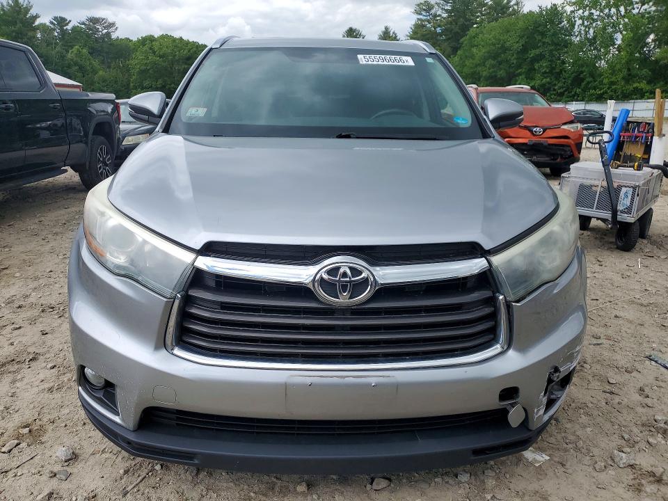 2015 Toyota Highlander მანქანა იყიდება აუქციონზე, vin: 5TDJKRFH0FS138868, აუქციონის ნომერი: 55596666