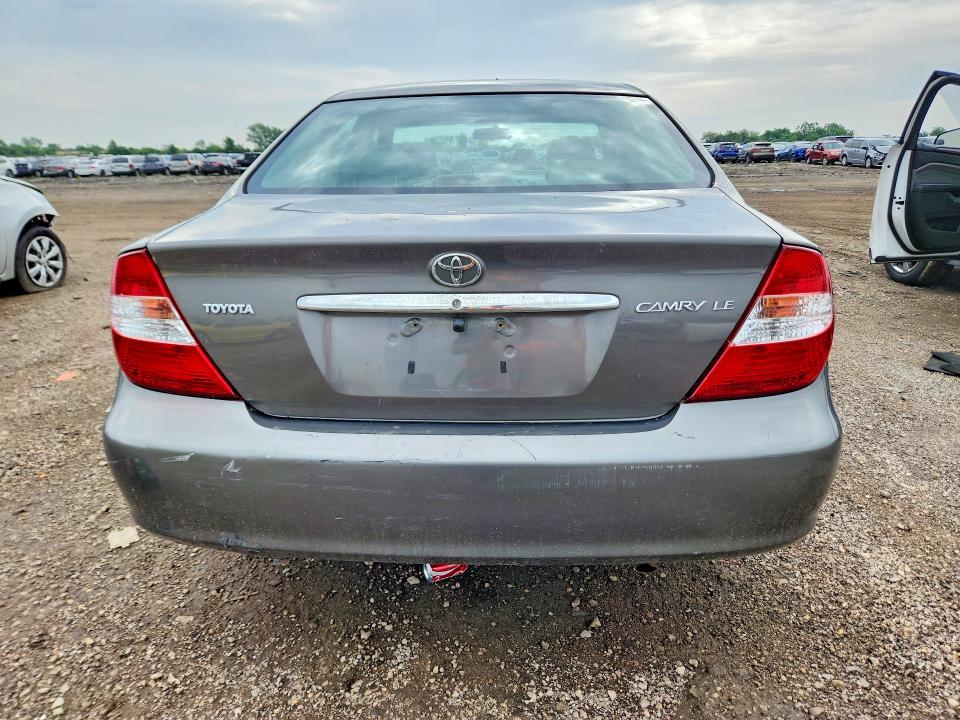 2003 Toyota Camry მანქანა იყიდება აუქციონზე, vin: 4T1BE32K73U742236, აუქციონის ნომერი: 55808486