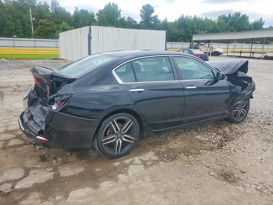 58799816 :رقم المزاد ، 1HGCR2F53HA165307 vin ، 2017 Honda Accord مزاد بيع