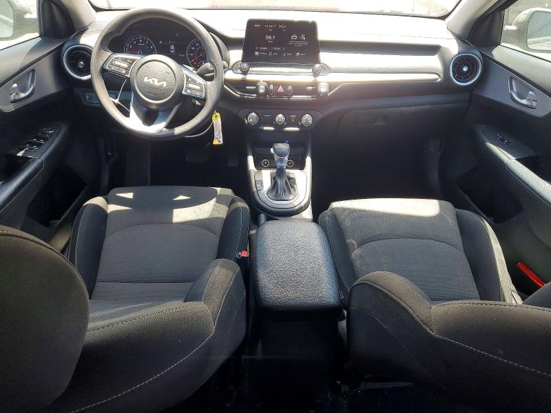 56369766 :رقم المزاد ، 3KPF24AD6NE434497 vin ، 2022 Kia Forte مزاد بيع