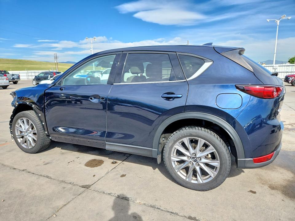 2021 Mazda Cx-5 მანქანა იყიდება აუქციონზე, vin: JM3KFADM0M1322994, აუქციონის ნომერი: 56356106