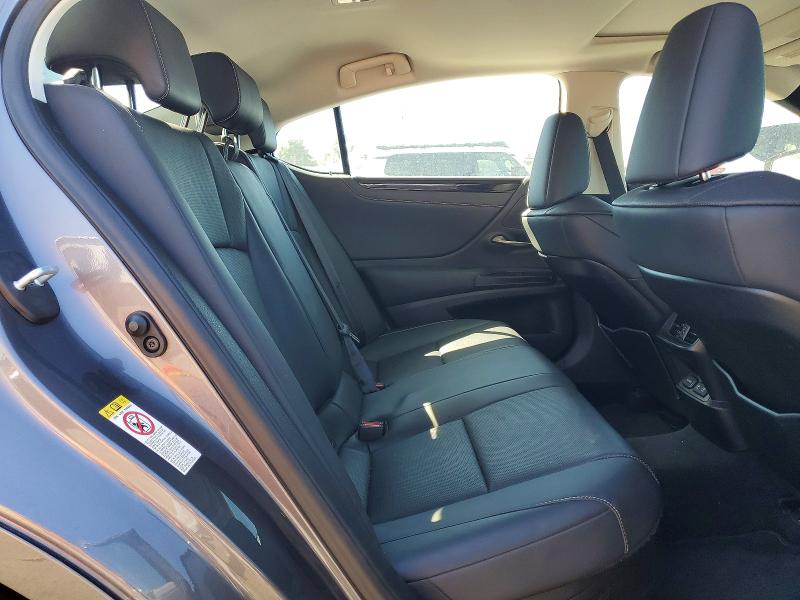 2019 Lexus Es მანქანა იყიდება აუქციონზე, vin: JTHB21B16K2040152, აუქციონის ნომერი: 58445646