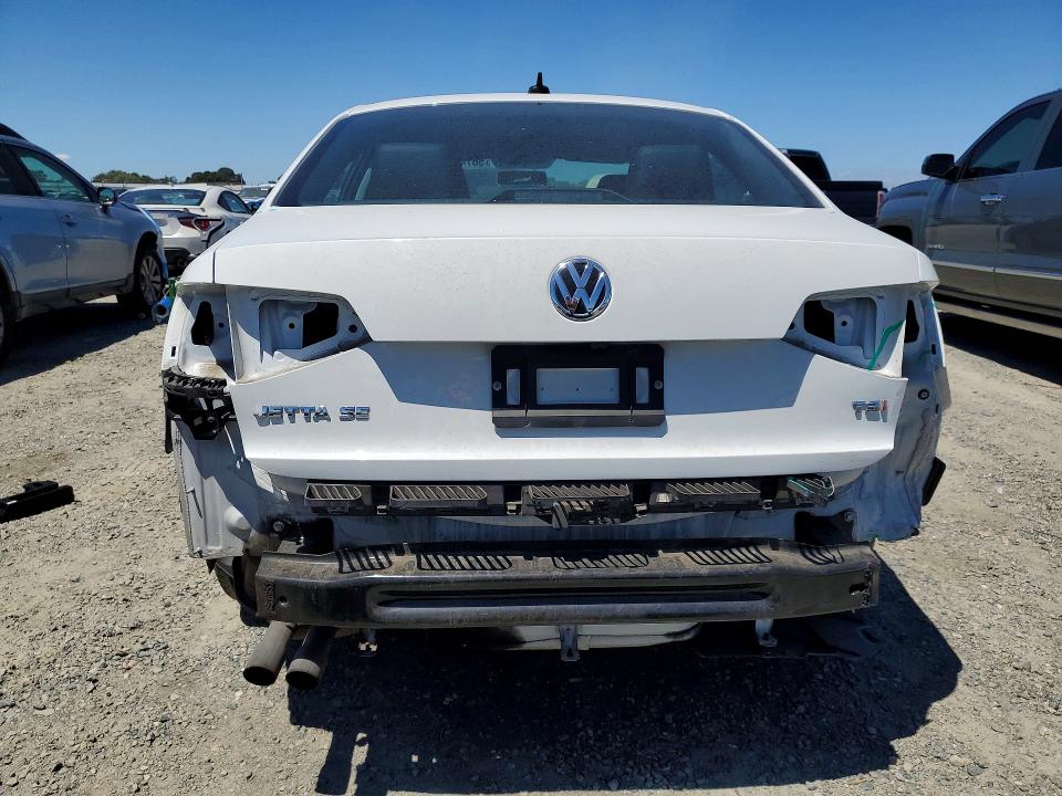 Продажа на аукционе авто 2015 Volkswagen Jetta, vin: 3VWD07AJ0FM255302, номер лота: 56743836