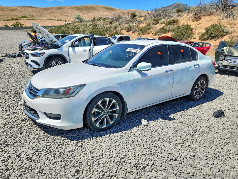 58911576 :رقم المزاد ، 1HGCR2F53FA264819 vin ، 2015 Honda Accord مزاد بيع