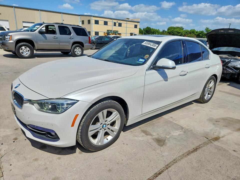 58984306 :رقم المزاد ، WBA8B9G54HNU48482 vin ، 2017 Bmw 330 مزاد بيع