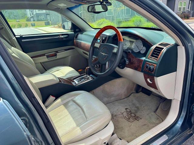 Продажа на аукционе авто 2006 Chrysler 300 C, vin: 2C3KA63H26H117663, номер лота: 55777996