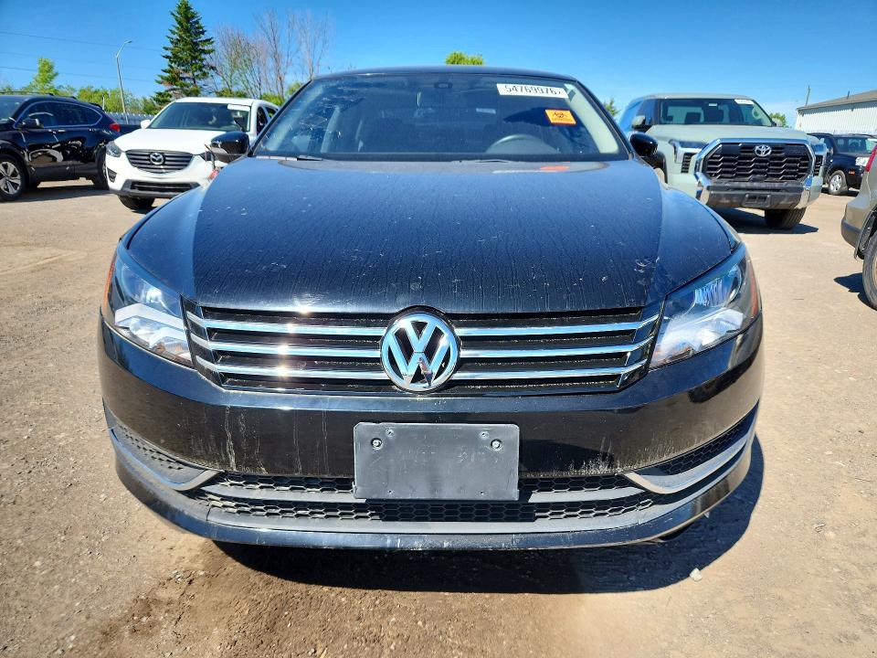 2015 Volkswagen Passat მანქანა იყიდება აუქციონზე, vin: 1VWAS7A35FC112846, აუქციონის ნომერი: 54769976