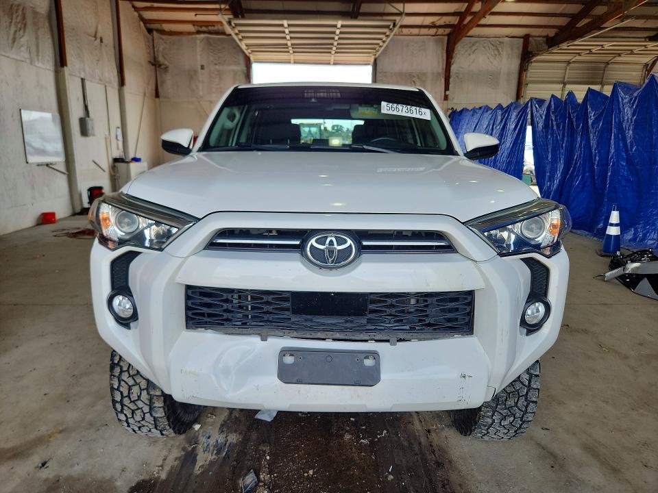 2020 Toyota 4runner მანქანა იყიდება აუქციონზე, vin: JTEBU5JR3L5802360, აუქციონის ნომერი: 56673616