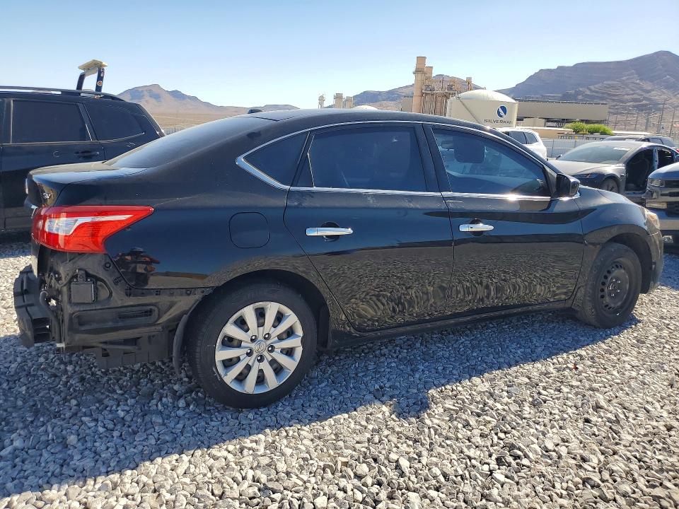 Aukcja sprzedaży 2017 Nissan Sentra, vin: 3N1AB7AP3HY331596, numer aukcji: 56188756