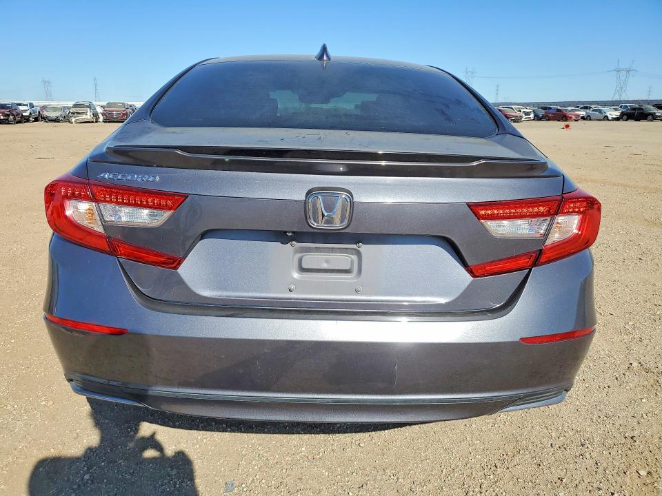 56665936 :رقم المزاد ، 1HGCV1F59JA085196 vin ، 2018 Honda Accord مزاد بيع