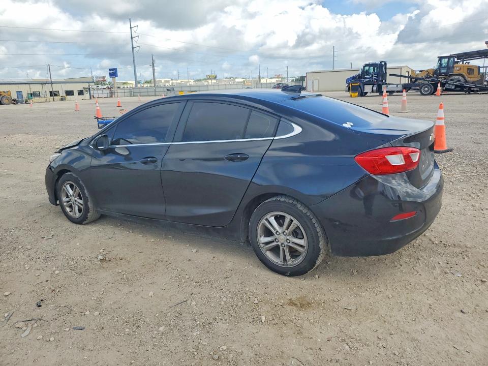 2017 Chevrolet Cruze მანქანა იყიდება აუქციონზე, vin: 1G1BE5SM9H7230820, აუქციონის ნომერი: 57020436