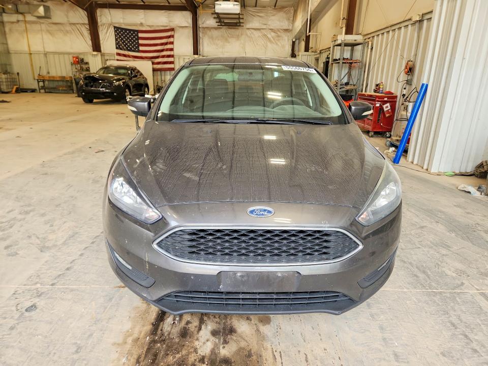 55566756 :رقم المزاد ، 1FADP3H20HL287098 vin ، 2017 Ford Focus مزاد بيع