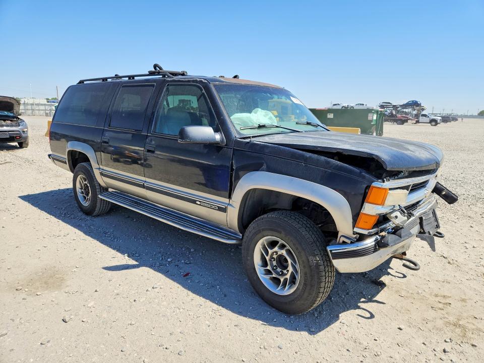 Продаж на аукціоні авто 1998 Chevrolet Suburban, vin: 1GNGK26JXWJ323969, номер лоту: 57490356
