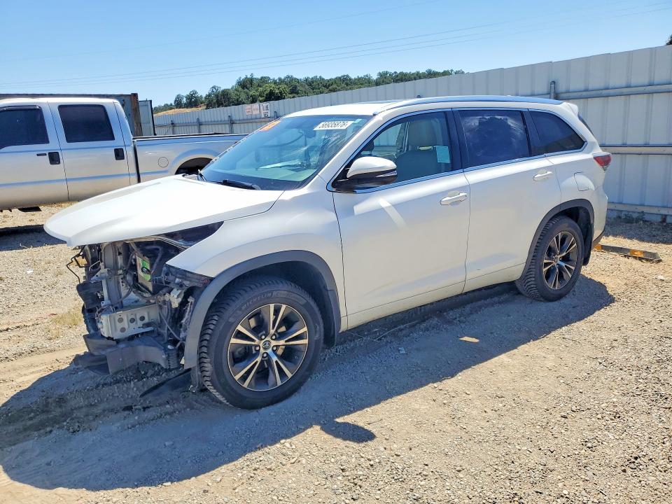 56935876 :رقم المزاد ، 5TDJKRFH0GS226109 vin ، 2016 Toyota Highlander مزاد بيع